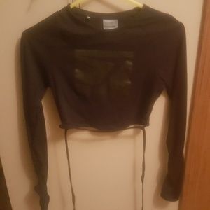 Long sleeve ribbed cropped top